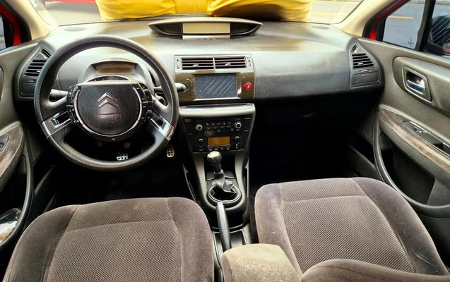 imagem-https://www.socarrao.com.br/sc-vehicle-images-prod/4222857/1790787459613-8529377_3_B_1d96490bea.jpeg