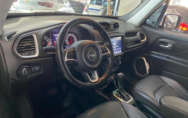 imagem-https://www.socarrao.com.br/sc-vehicle-images-prod/4222865/1790787591984-8289356_5_B_3e1490f8bb.jpeg
