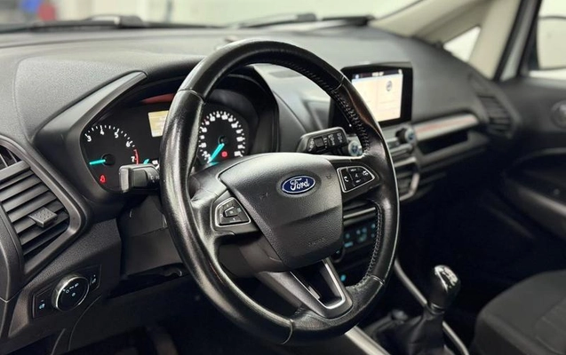 imagem-https://www.socarrao.com.br/sc-vehicle-images-prod/4222867/1790797685301-8518693_1_B_a5350037f8.jpeg