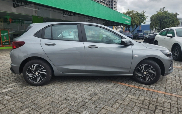 imagem-https://www.socarrao.com.br/sc-vehicle-images-prod/4222880/1790787637251-1_020033.jpg