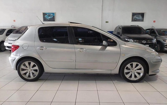 imagem-https://www.socarrao.com.br/sc-vehicle-images-prod/4222945/1790861855328-8529328_5_B_9c87c44a55.jpg