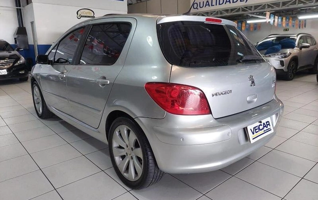 imagem-https://www.socarrao.com.br/sc-vehicle-images-prod/4222945/1790861855334-8529328_8_B_bcdb327de6.jpg