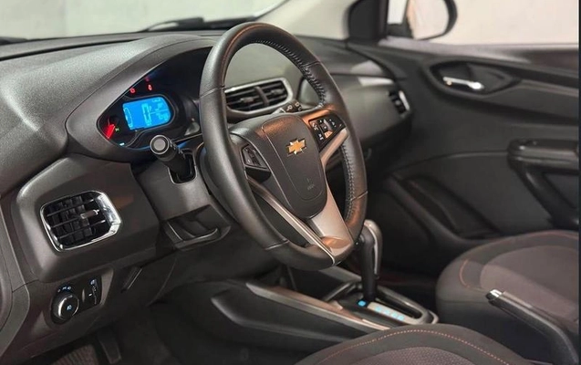 imagem-https://www.socarrao.com.br/sc-vehicle-images-prod/4222962/1790787806532-8508412_0_B_216be0bed2.jpeg