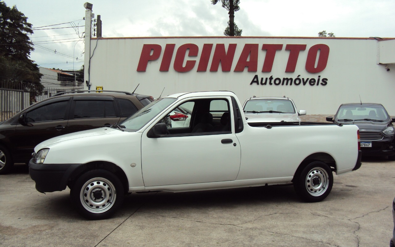 Ford Courier 1.6 L/ 1.6 Flex 2012 Branco — foto 1 de 3