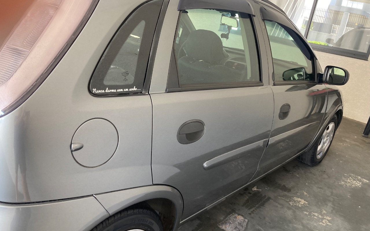 imagem-https://www.socarrao.com.br/sc-vehicle-images-prod/4223074/1790788858313-SU1HXzk4NzAuanBlZw.jpeg