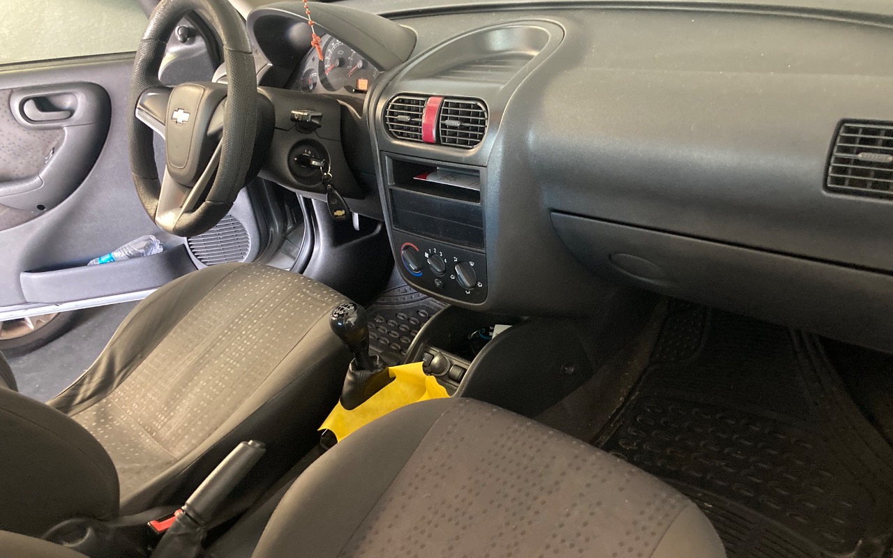 imagem-https://www.socarrao.com.br/sc-vehicle-images-prod/4223074/1790788859981-SU1HXzk3NDMuanBlZw.jpeg