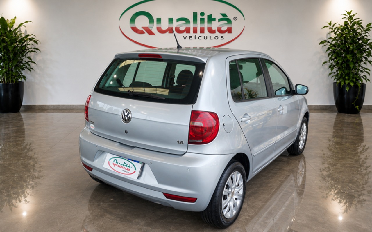 imagem-https://www.socarrao.com.br/sc-vehicle-images-prod/4223224/1790788215274-MDMucG5n.png