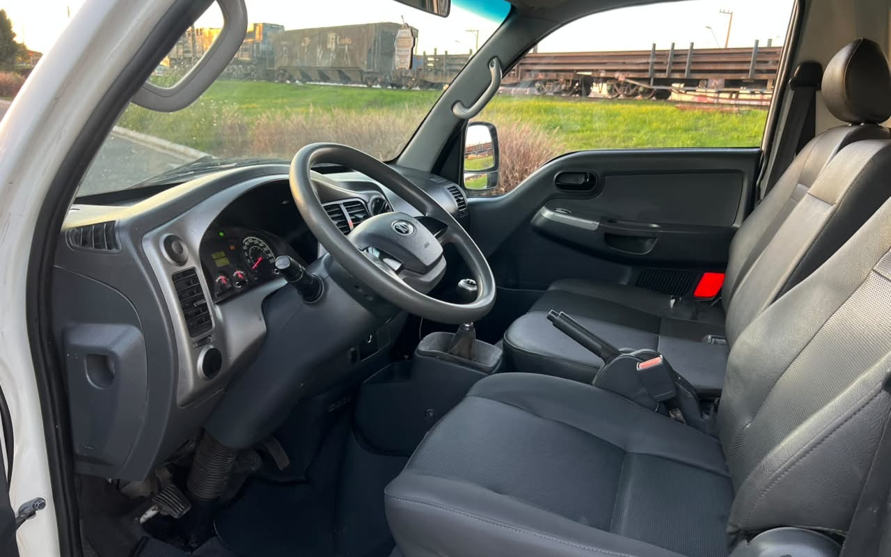 imagem-https://www.socarrao.com.br/sc-vehicle-images-prod/4223420/1790788612649-V2hhdHNBcHAgSW1hZ2UgMjAyNi0wOS0yNiBhdCAxNS4yOC4xNCAoMikuanBlZw.jpeg