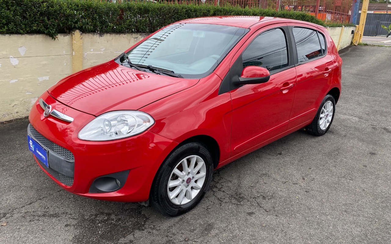Fiat Palio 2013 Vermelho — foto 1 de 3