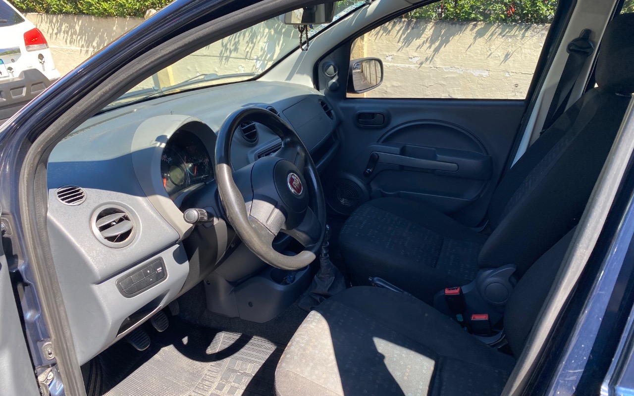 imagem-https://www.socarrao.com.br/sc-vehicle-images-prod/4223533/1790789212990-SU1HXzE1MjguanBlZw.jpeg