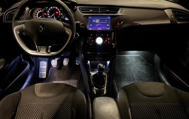 imagem-https://www.socarrao.com.br/sc-vehicle-images-prod/4223756/1792181821803-8529599_5_B_80029b6bc7.jpeg