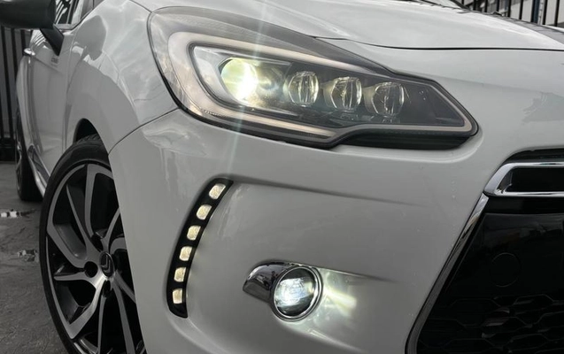 imagem-https://www.socarrao.com.br/sc-vehicle-images-prod/4223756/1792181821884-8529599_12_B_783218d25f.jpeg