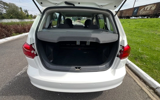 imagem-https://www.socarrao.com.br/sc-vehicle-images-prod/4223828/1790789797122-V2hhdHNBcHAgSW1hZ2UgMjAyNi0wOS0zMCBhdCAxMi4wNS4xMiAoMikuanBlZw.jpeg