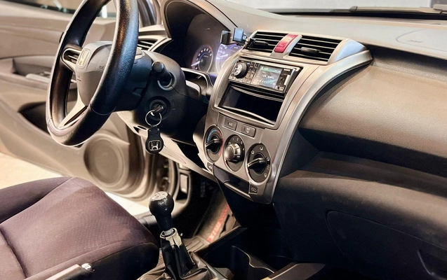imagem-https://www.socarrao.com.br/sc-vehicle-images-prod/4224077/1790790307953-91d9e70121024ccc90ce68ef88a1ef09_1769200811584.jpg
