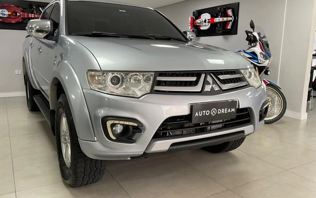 imagem-https://www.socarrao.com.br/sc-vehicle-images-prod/4224083/1790869423326-8529694_3_B_510e7613e3.jpeg