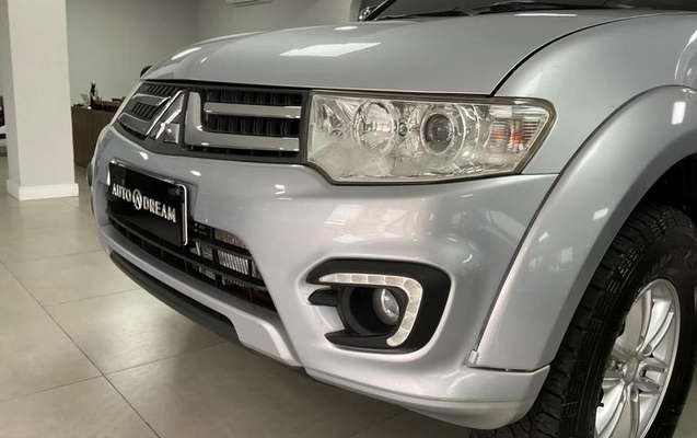 imagem-https://www.socarrao.com.br/sc-vehicle-images-prod/4224083/1791315516015-8529694_4_B_619d2a5bf4.jpeg