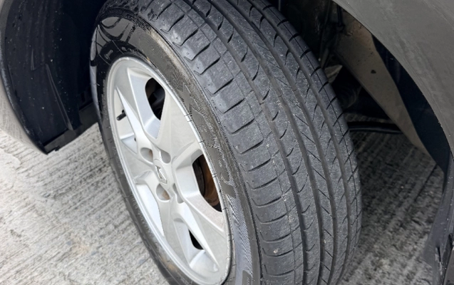 imagem-https://www.socarrao.com.br/sc-vehicle-images-prod/4224120/1790951819729-app-photos-MQwgKq9uNjbVvXpDLPVlSE5EtpXmC096.jpg