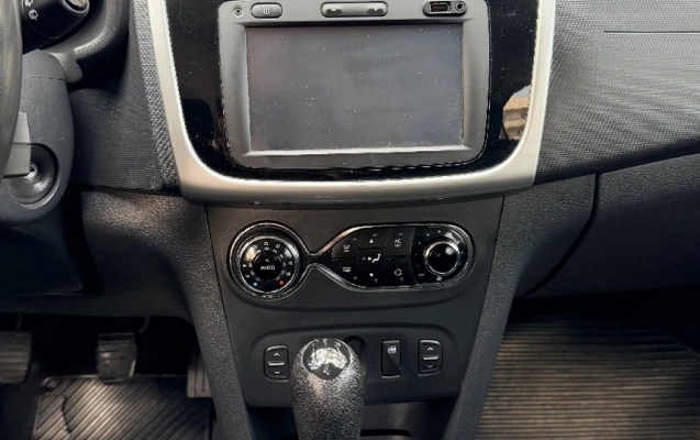 imagem-https://www.socarrao.com.br/sc-vehicle-images-prod/4224120/1790951819733-app-photos-20KkVHBhJxch3bVCrFIhlqcJN3RuGdg3.jpg