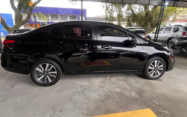 imagem-https://www.socarrao.com.br/sc-vehicle-images-prod/4224140/1790790498355-b12730ab-a69f-46a3-bc71-3e8bf9a7dd18.jpg