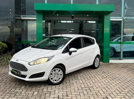 Ford Fiesta 1.6 16V Flex Mec. 5p 2017 Branco — foto 1 de 3