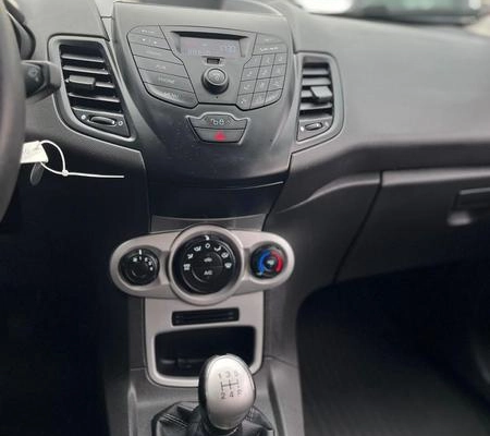 imagem-https://www.socarrao.com.br/sc-vehicle-images-prod/4224228/1790792930452-8529794_9_B_623d6a83a2.jpeg