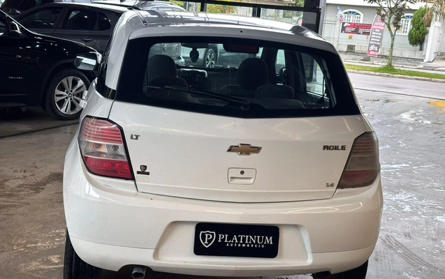 imagem-https://www.socarrao.com.br/sc-vehicle-images-prod/4224357/1790791028206-f17f97c042534036960bd39e68fd9d3e_1790790978174.jpg