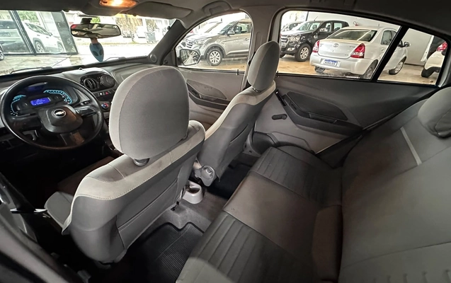 imagem-https://www.socarrao.com.br/sc-vehicle-images-prod/4224357/1790791028215-81cb04475fa34028ad83c19055eefdaa_1790790978230.jpg