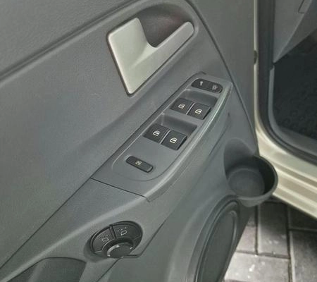 imagem-https://www.socarrao.com.br/sc-vehicle-images-prod/4224450/1790792900758-8507394_0_B_7651299d88.jpeg
