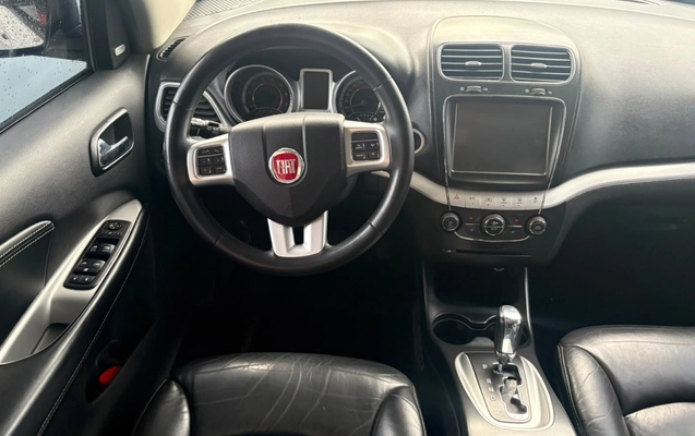 imagem-https://www.socarrao.com.br/sc-vehicle-images-prod/4224452/1790791495809-V2hhdHNBcHAgSW1hZ2UgMjAyNi0wOS0yOSBhdCAxNy4xNC41NS5qcGVn.jpeg