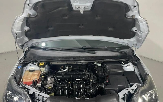 imagem-https://www.socarrao.com.br/sc-vehicle-images-prod/4224471/1790791602334-8529860_12_B_ab719979f0.jpeg