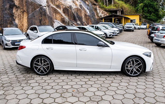imagem-https://www.socarrao.com.br/sc-vehicle-images-prod/4224592/1790791679374-356a1ee85cae44b9b204b9935a6046cc_1790791007239.jpg