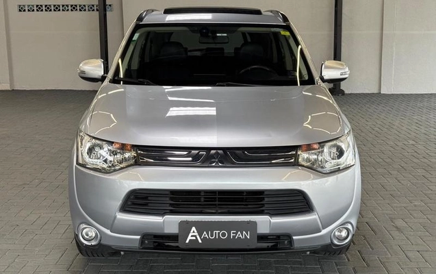 imagem-https://www.socarrao.com.br/sc-vehicle-images-prod/4224797/1791411711061-8356691_1_B_69c0a16c38.jpeg