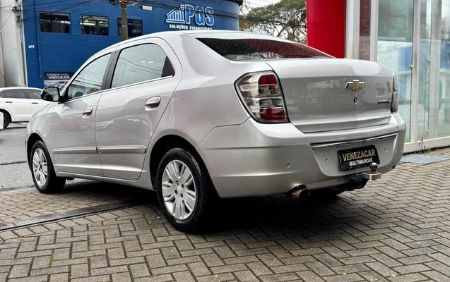 imagem-https://www.socarrao.com.br/sc-vehicle-images-prod/4224820/1790955288565-8529196_12_B_37e876491e.jpeg