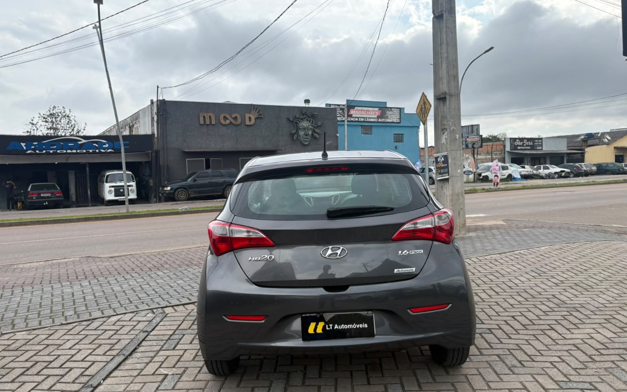 imagem-https://www.socarrao.com.br/sc-vehicle-images-prod/4224823/1790792290940-V2hhdHNBcHAgSW1hZ2UgMjAyNi0wOS0yOSBhdCAxNy4xNC4zNSAoMSkuanBlZw.jpeg