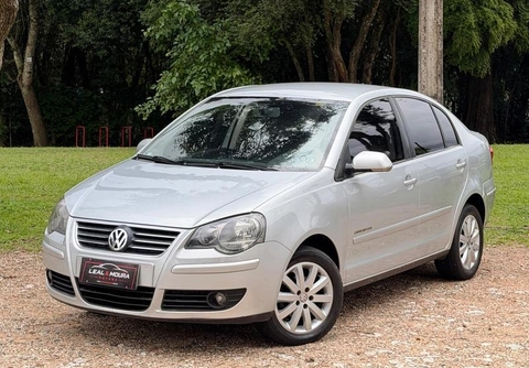 Volkswagen Polo 2010 Prata — foto 1 de 3