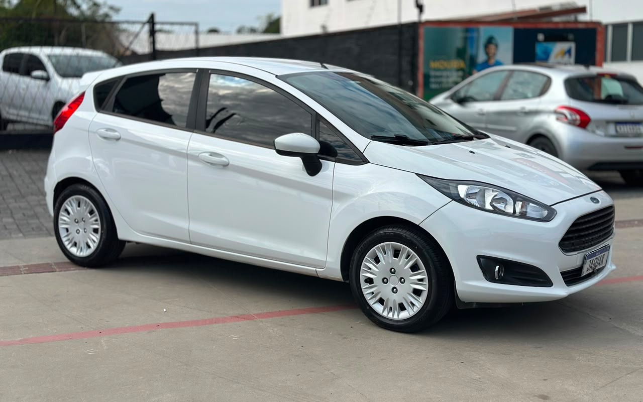 imagem-https://www.socarrao.com.br/sc-vehicle-images-prod/4225107/1790792621965-V2hhdHNBcHAgSW1hZ2UgMjAyNi0wOS0zMCBhdCAxMy4wMC41NiAoMSkuanBlZw.jpeg