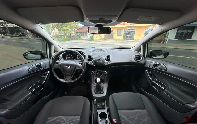 imagem-https://www.socarrao.com.br/sc-vehicle-images-prod/4225107/1790792622265-V2hhdHNBcHAgSW1hZ2UgMjAyNi0wOS0zMCBhdCAxMy4wMC41NyAoMykuanBlZw.jpeg