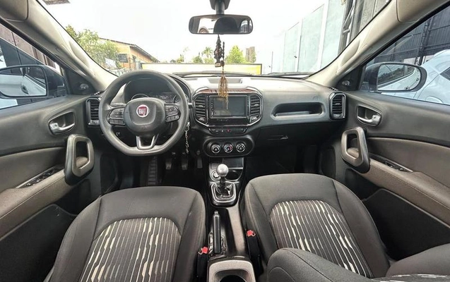 imagem-https://www.socarrao.com.br/sc-vehicle-images-prod/4225130/1790793209933-8524014_1_B_adbad2fc79.jpeg