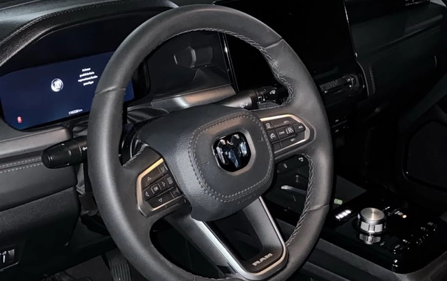 imagem-https://www.socarrao.com.br/sc-vehicle-images-prod/4225226/1790792835917-ff703cda-e96e-47ca-a02e-b15ec8ea43ce.jpg