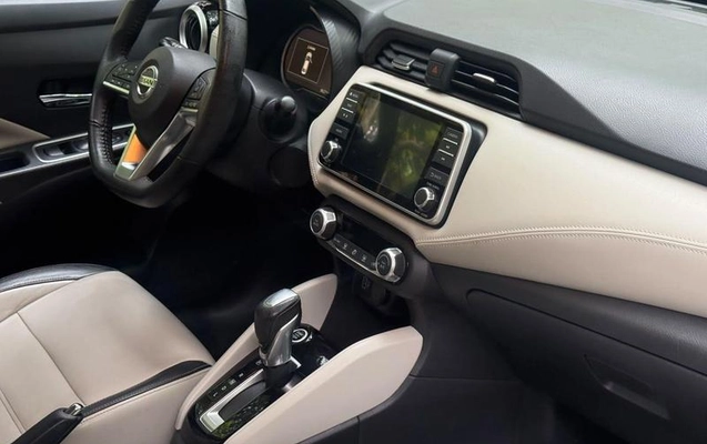 imagem-https://www.socarrao.com.br/sc-vehicle-images-prod/4225299/1791463868852-8473076_7_B_b41782aaa4.jpeg