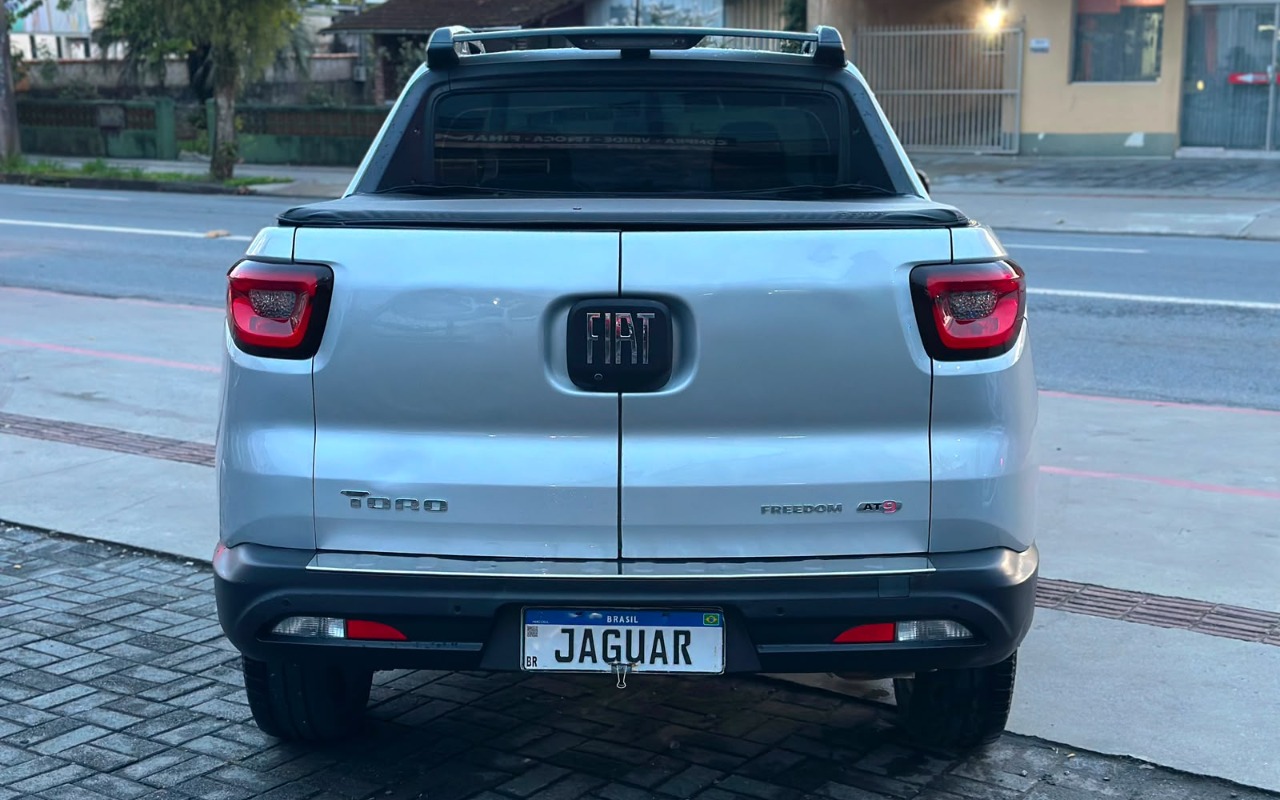 imagem-https://www.socarrao.com.br/sc-vehicle-images-prod/4225310/1790793221701-V2hhdHNBcHAgSW1hZ2UgMjAyNi0wOS0zMCBhdCAxMy4wMy41My5qcGVn.jpeg
