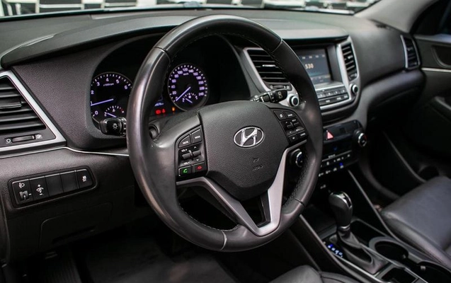 imagem-https://www.socarrao.com.br/sc-vehicle-images-prod/4225312/1790967610445-8520890_17_B_b6ddf988ad.jpeg