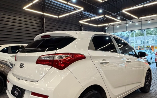 imagem-https://www.socarrao.com.br/sc-vehicle-images-prod/4225405/1790802162925-Ni5qcGc.jpg