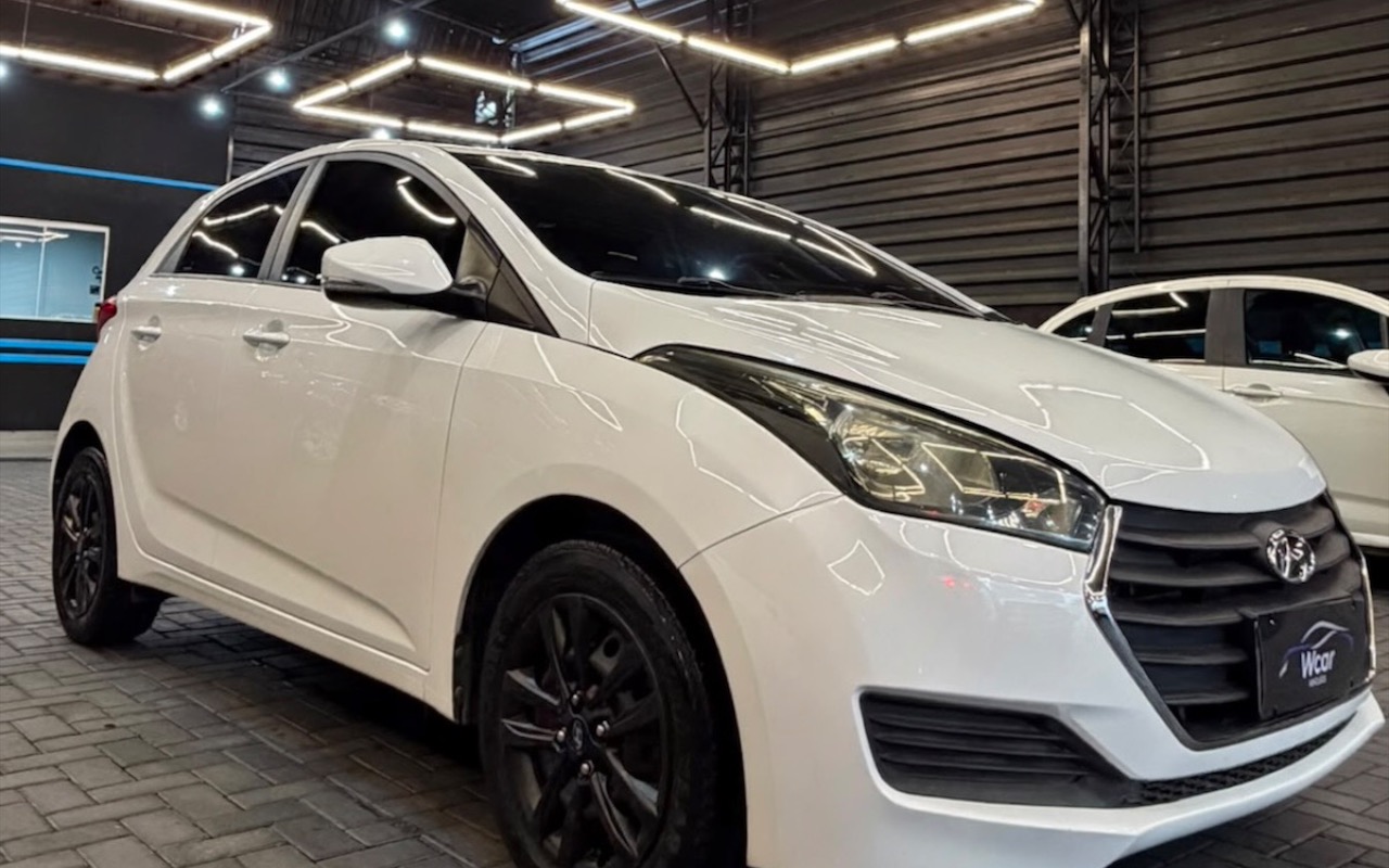 Hyundai HB20 2016 Branco — foto 1 de 3