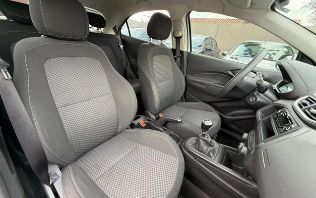 imagem-https://www.socarrao.com.br/sc-vehicle-images-prod/4225479/1790951845526-8524419_6_B_2bd6f1eb6a.jpeg