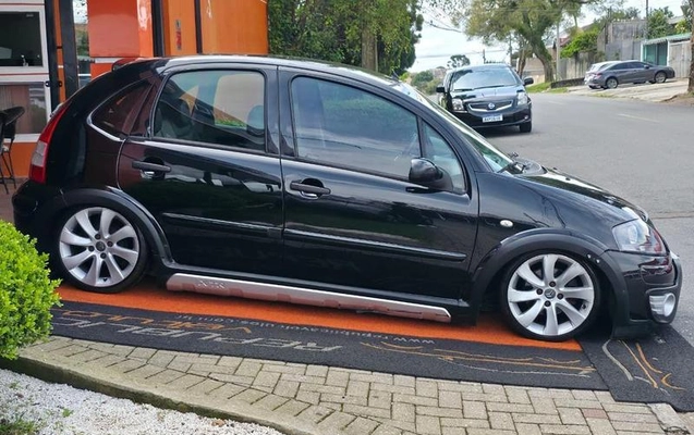 imagem-https://www.socarrao.com.br/sc-vehicle-images-prod/4225555/1790793856879-8529717_11_B_79168345fe.jpeg