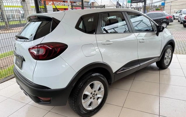 imagem-https://www.socarrao.com.br/sc-vehicle-images-prod/4225614/1790878042810-8530268_5_B_1f34829351.jpeg