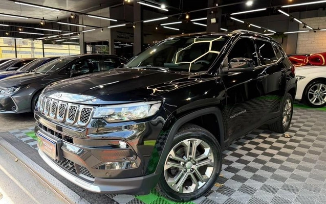 imagem-https://www.socarrao.com.br/sc-vehicle-images-prod/4225720/1790968695919-8530108_2_B_adcc5e28a7.jpeg