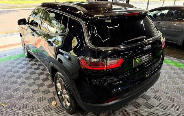 imagem-https://www.socarrao.com.br/sc-vehicle-images-prod/4225720/1790968695921-8530108_8_B_5d9a6793ca.jpeg