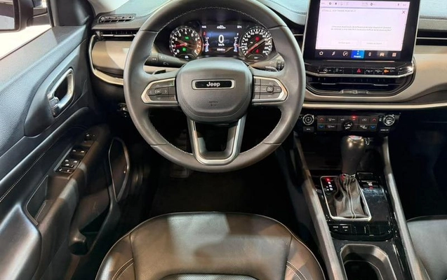 imagem-https://www.socarrao.com.br/sc-vehicle-images-prod/4225720/1790968695923-8530108_12_B_c7e53bddef.jpeg